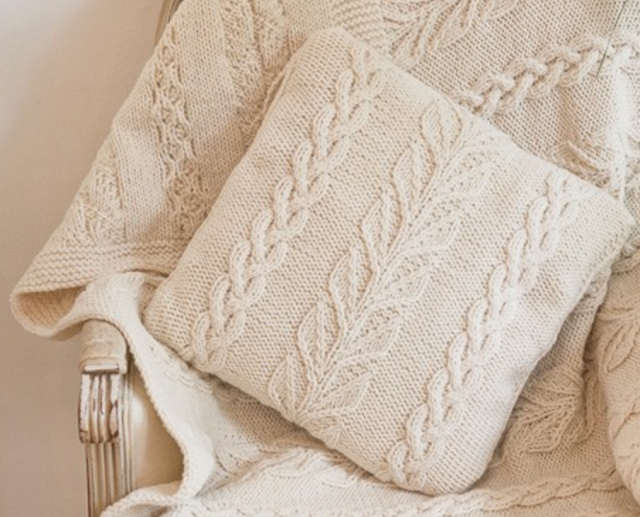 Cable & Leaf Cushion Cover